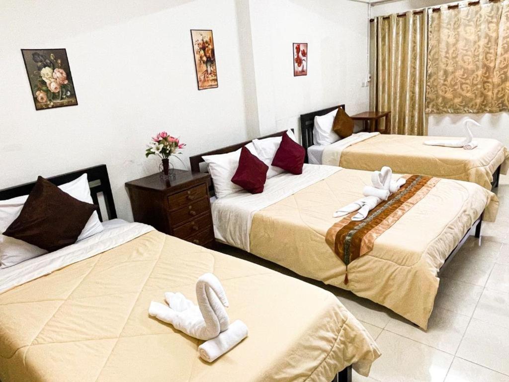 Rueangrat Hotel Ranong Exterior foto