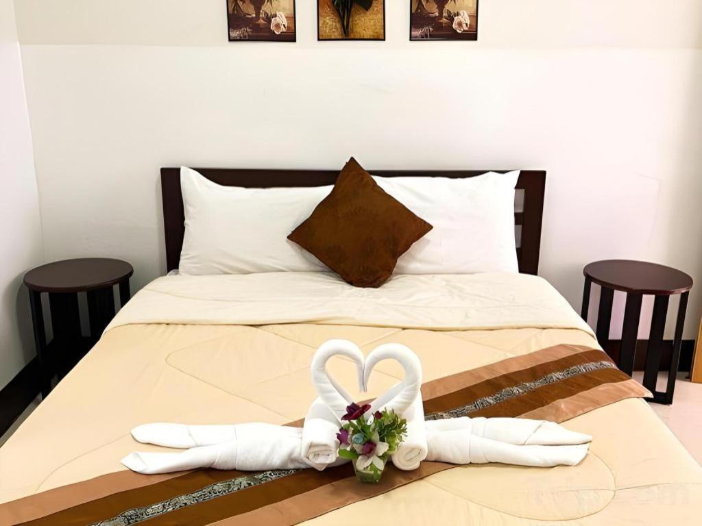 Rueangrat Hotel Ranong Exterior foto